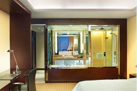 Ramada Plaza Lianyungang Hotel Екстериор снимка