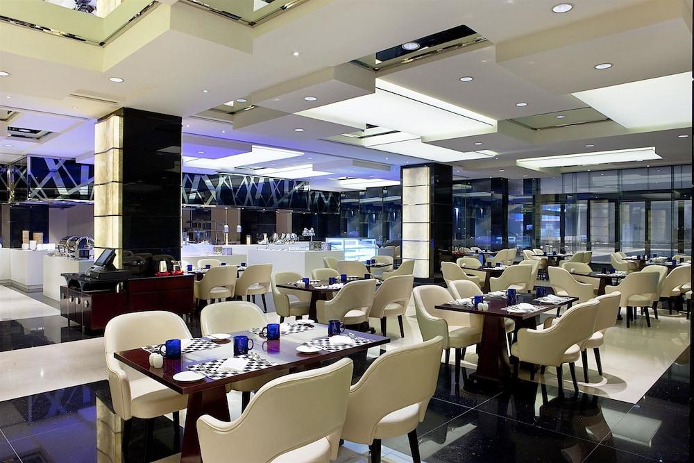 Ramada Plaza Lianyungang Hotel Екстериор снимка